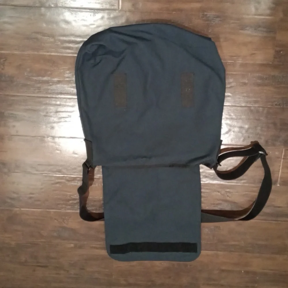 Navy Messenger Bag with Reflective Strip with Adjustable Straps